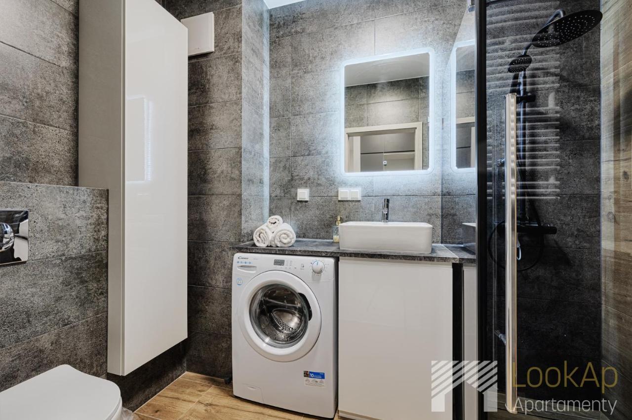 Primo V By Lookap Apartman Łódź Kültér fotó